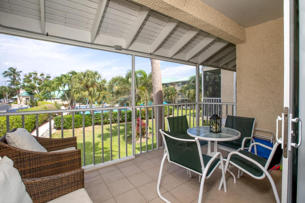 Beach Living At Plantation Village Blgs ジョージ・タウン エクステリア 写真